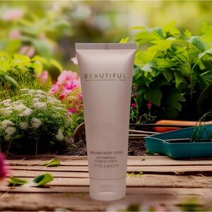 Estee Lauder Beautiful Perfumed Body Lotion 3.4oz/100ml BRAND NEW no Box